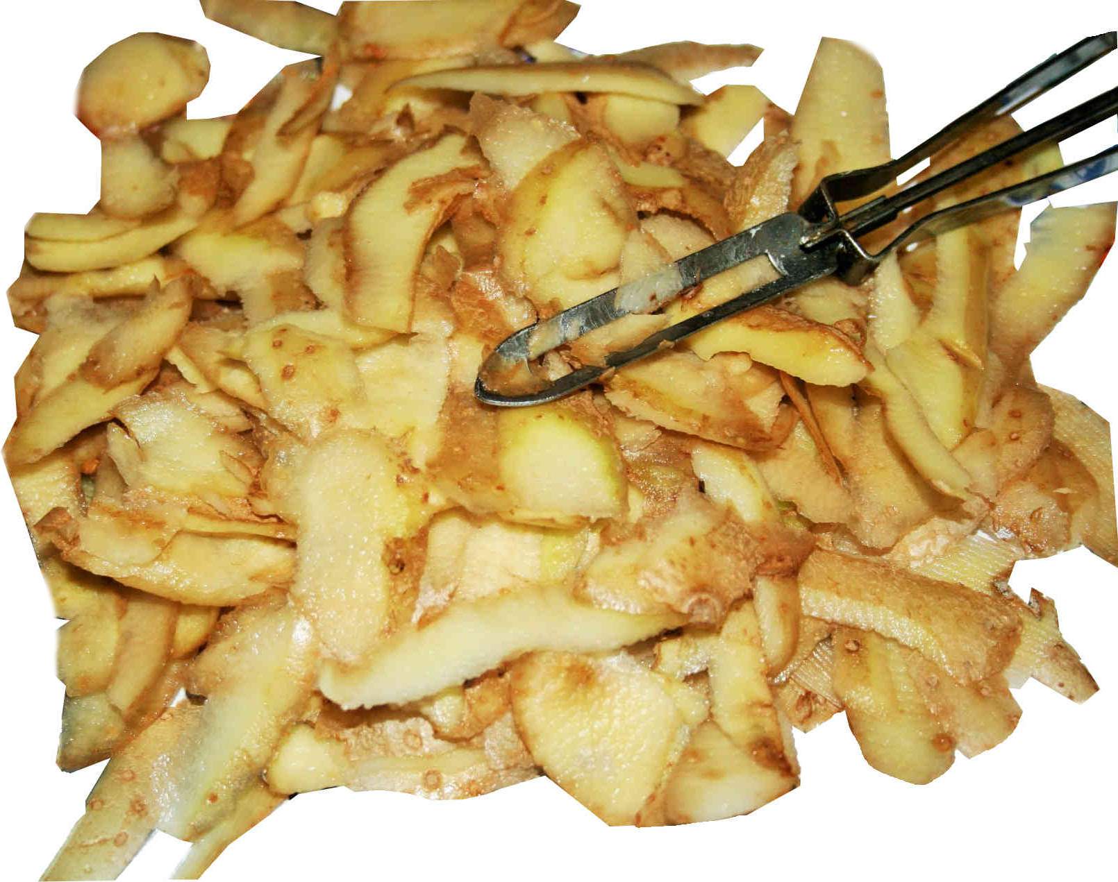 Préparation des pommes de terre pour frites
